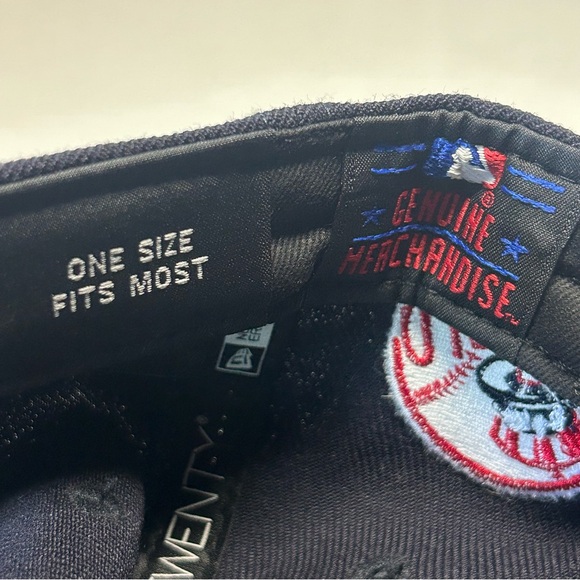 New York Yankees Cap NWOT - Picture 10 of 10